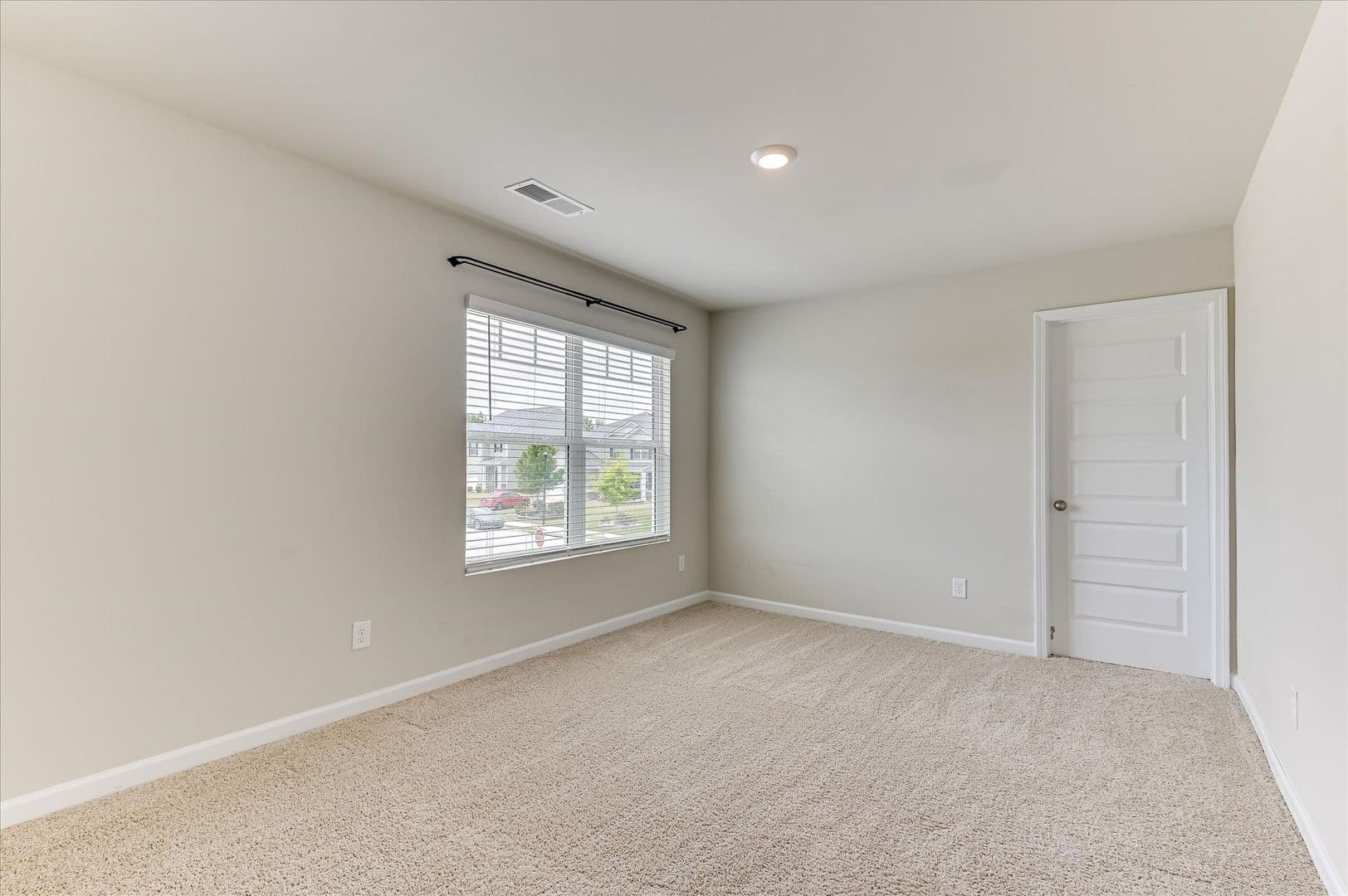 Augusta House: 462 Furlough Dr