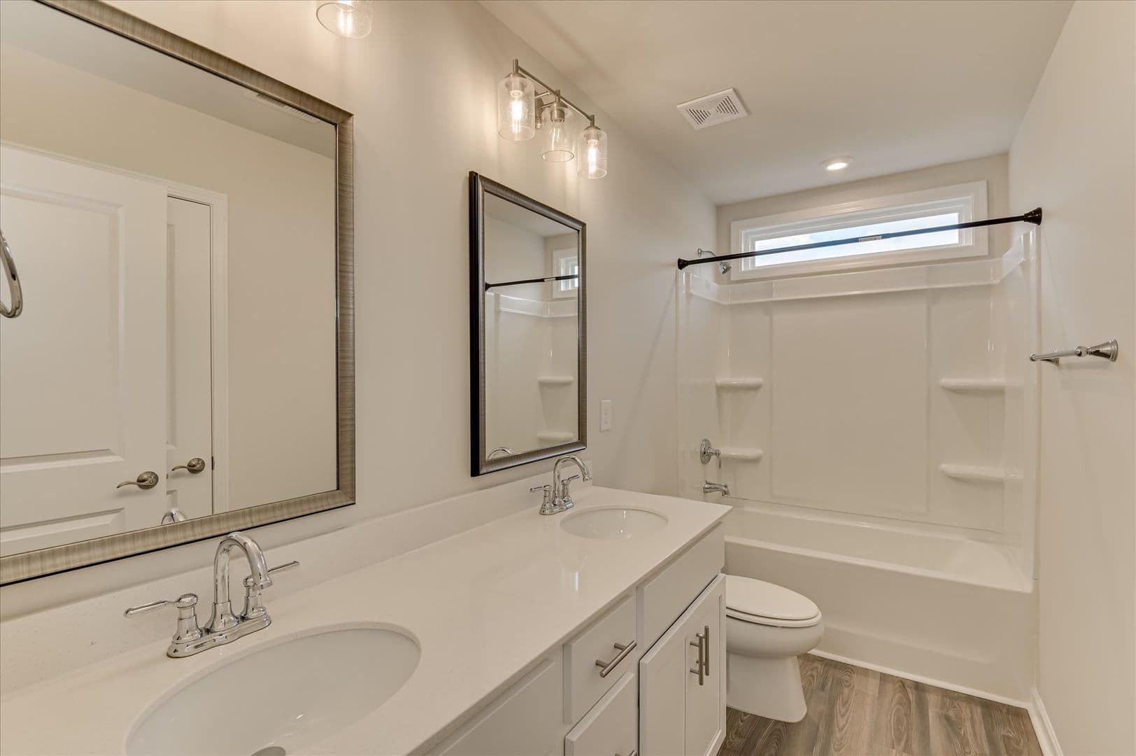 Graniteville House: 6370 Whirlaway Road