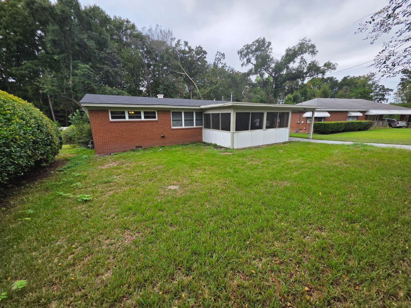Augusta House: 2412 Bass Ave