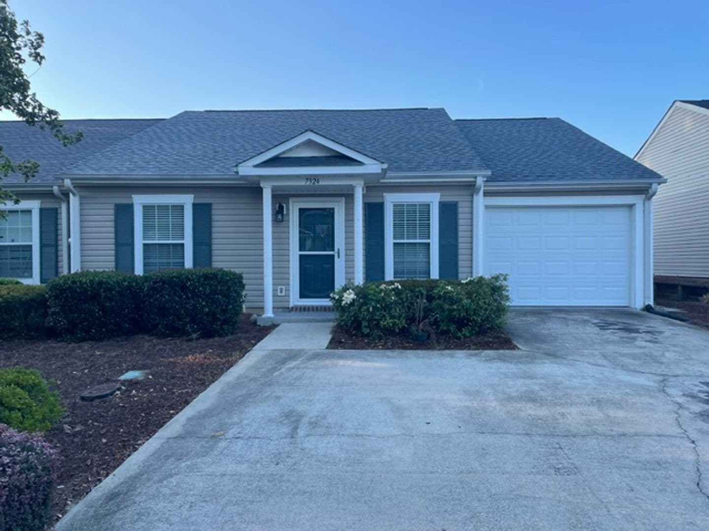 Augusta Townhome: 7324 Dorado Dr.