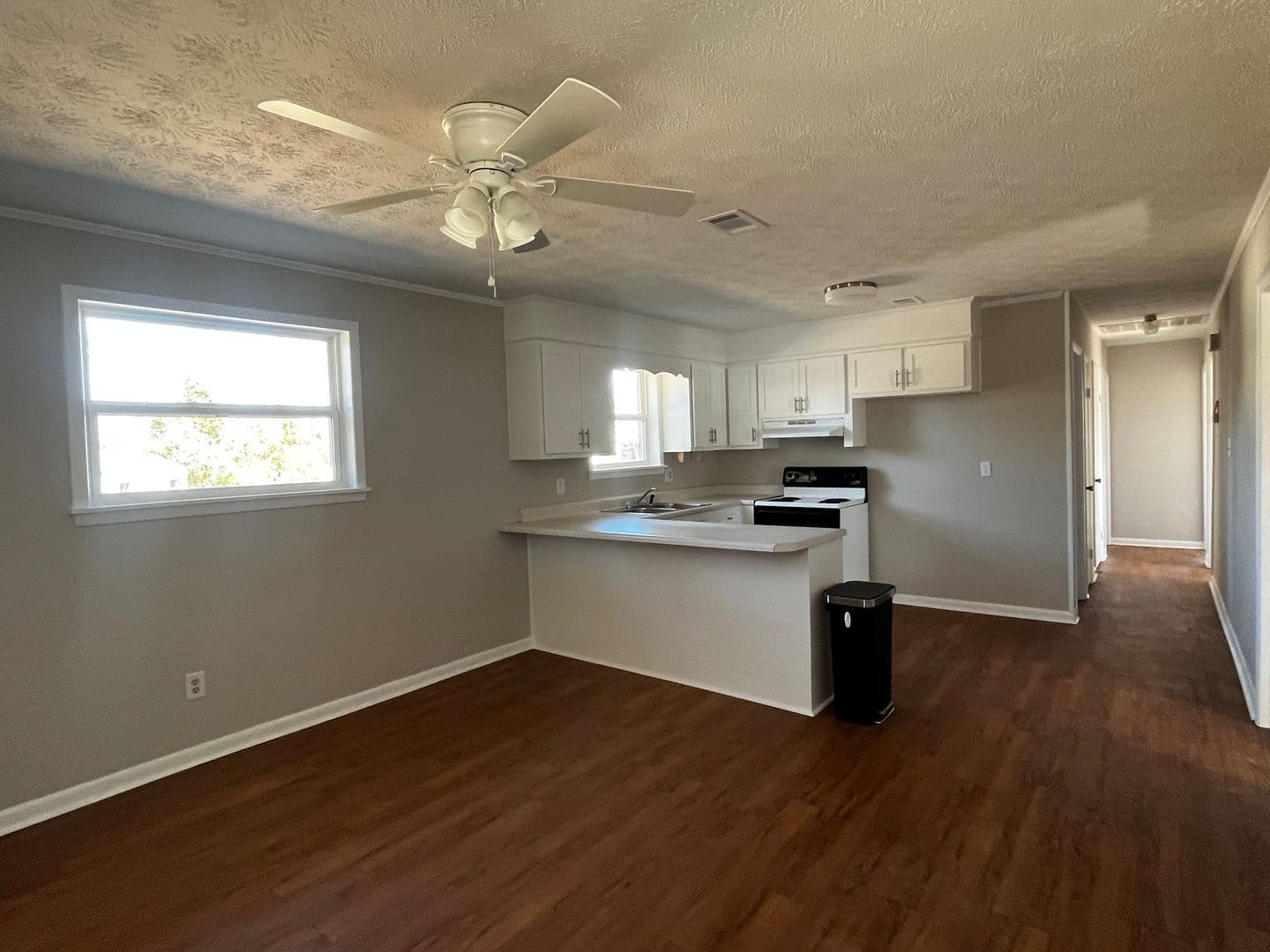 Martnez House: 429 Old Anderson Road