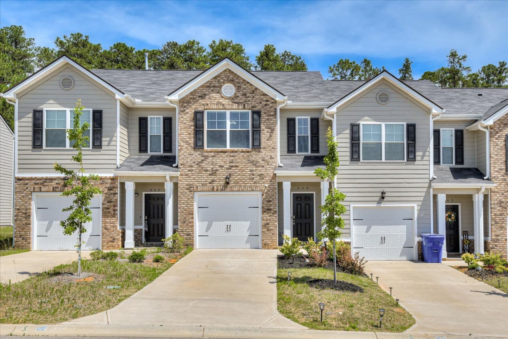 Graniteville House: 846 Quaint Parish Circle