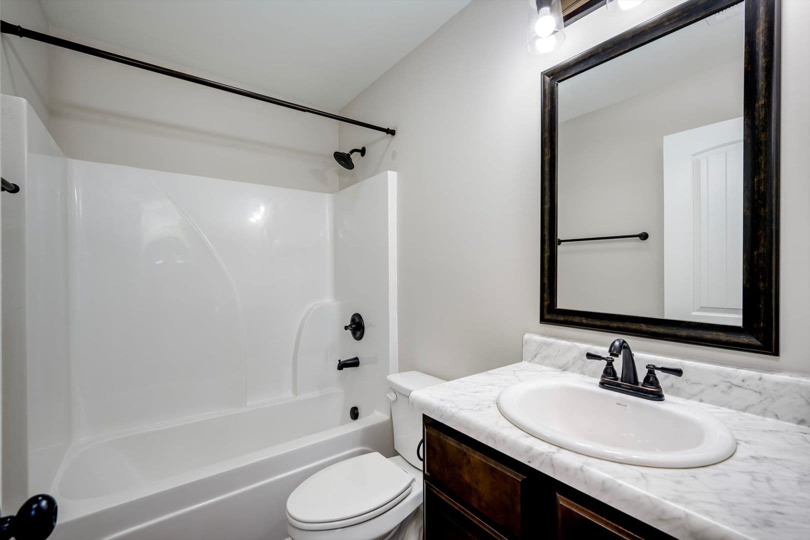 Dearing House: 161 Moore Ave
