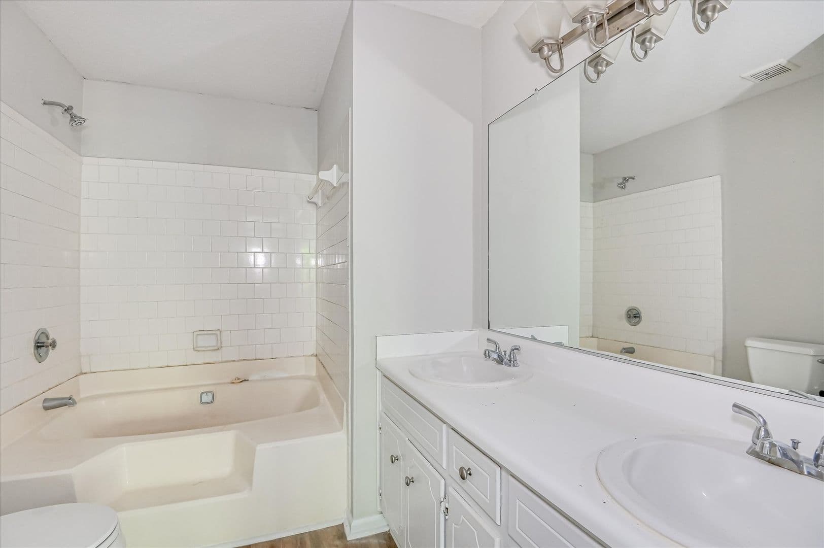 Evans House: 508 Fairfield Ct