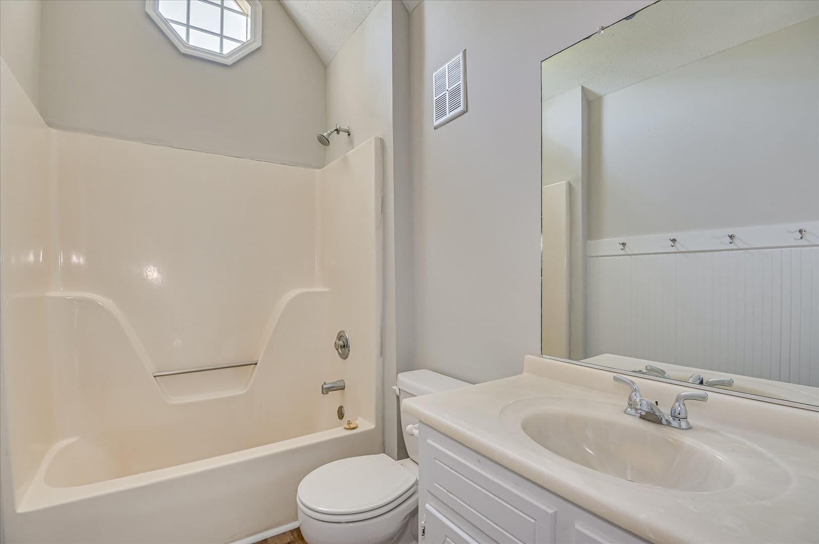 Evans House: 508 Fairfield Ct