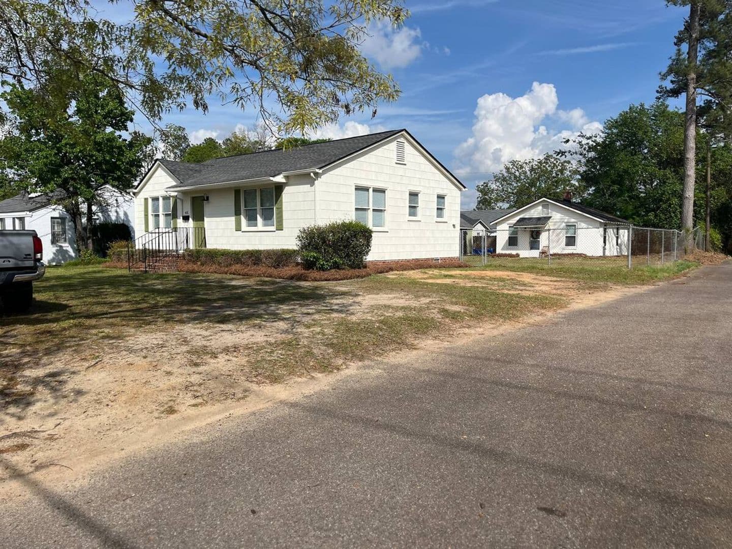 Augusta House: 408 Milledge Rd