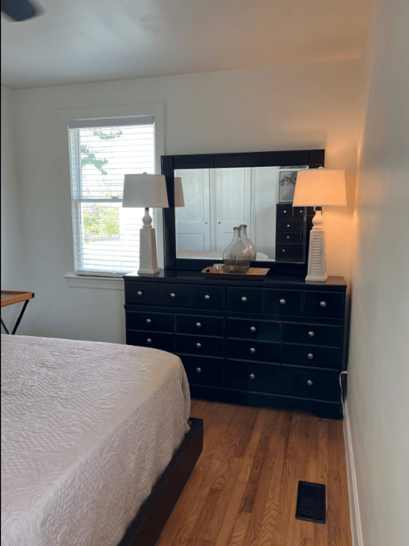 Augusta House: 408 Milledge Rd