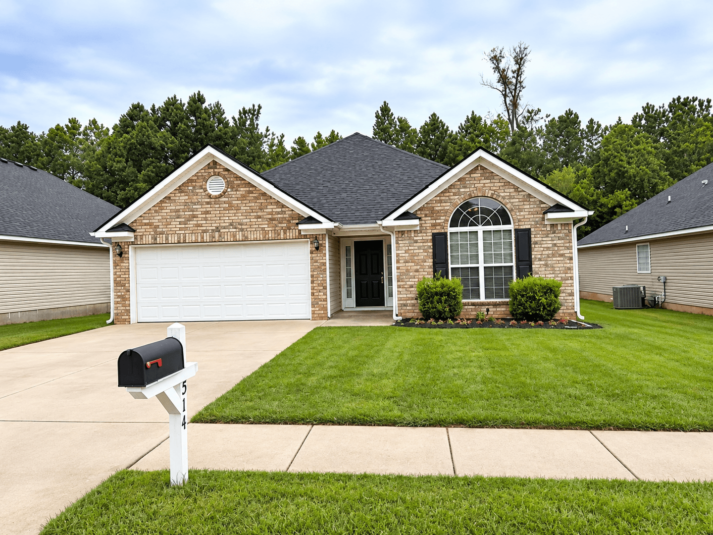 Grovetown House: 514 Lory Ln