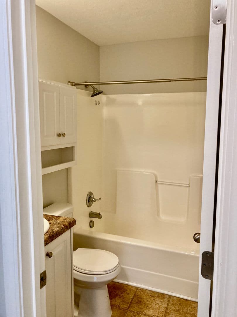 Augusta Apartment: Trapp Court