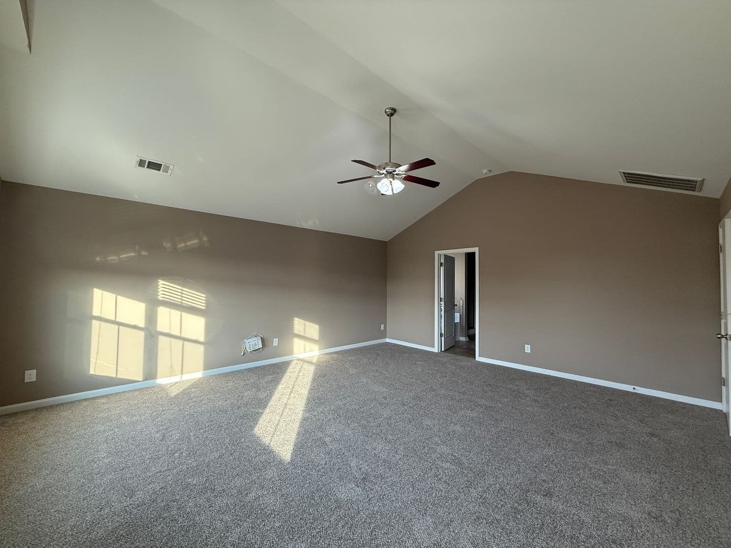 Evans House: 255 Tulip Dr