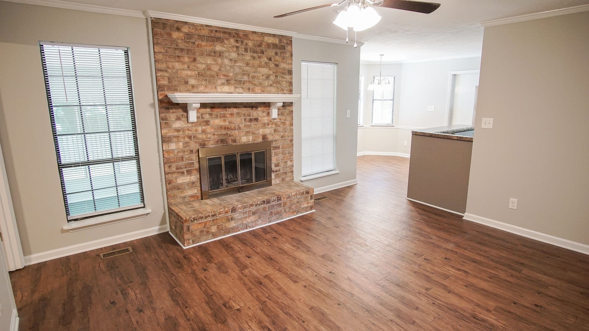 Martinez House: 344 Stagecoach Way