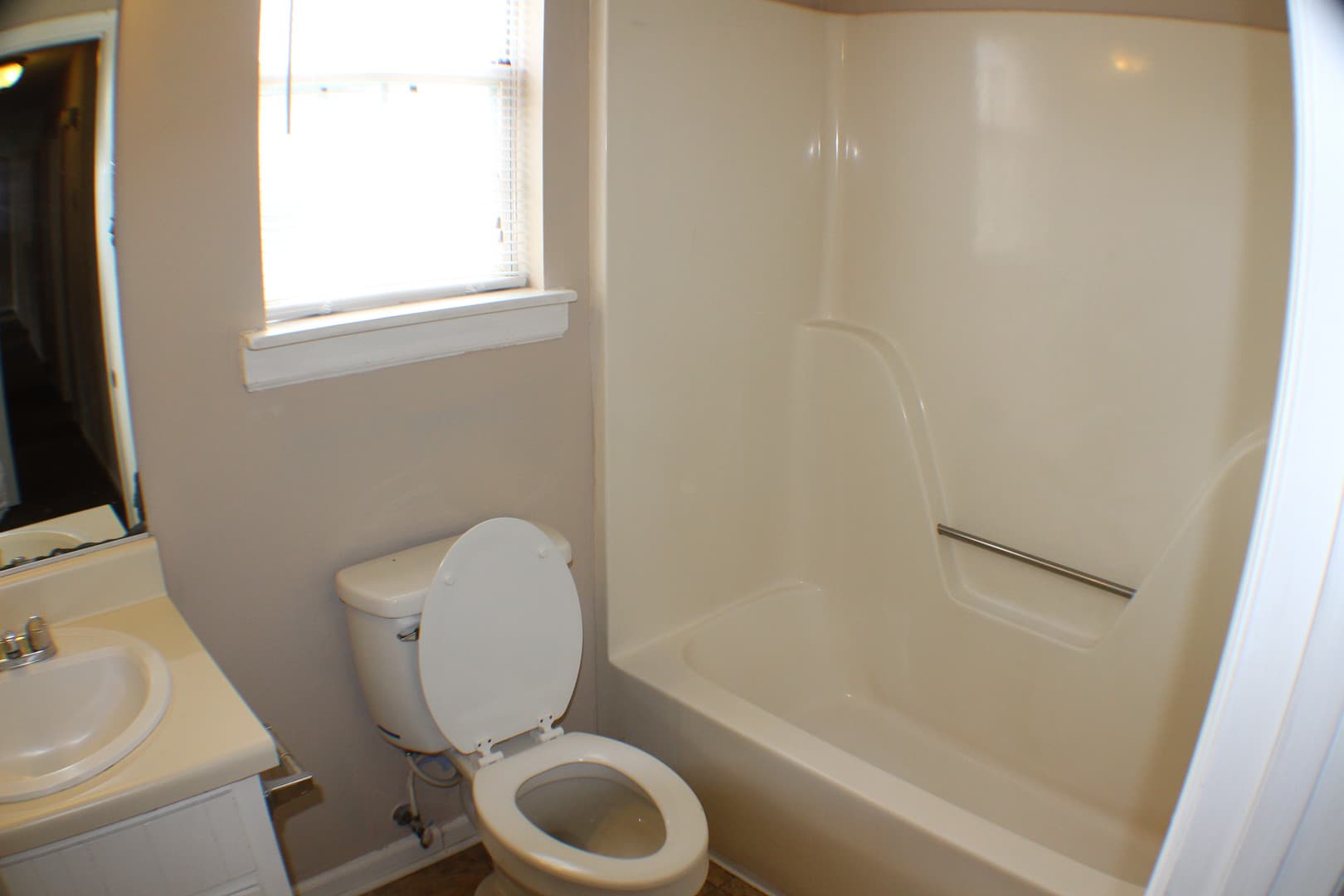 Martinez House: 4101 Clinton Way East