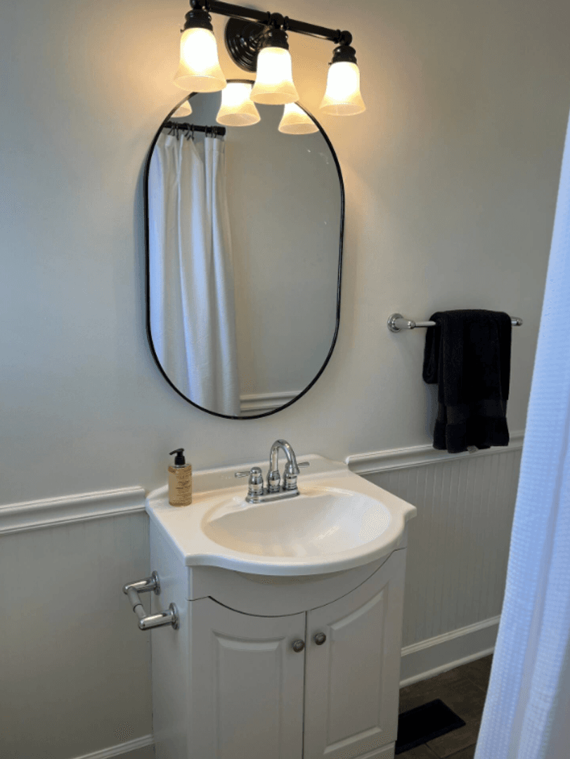 Augusta House: 408 Milledge Rd