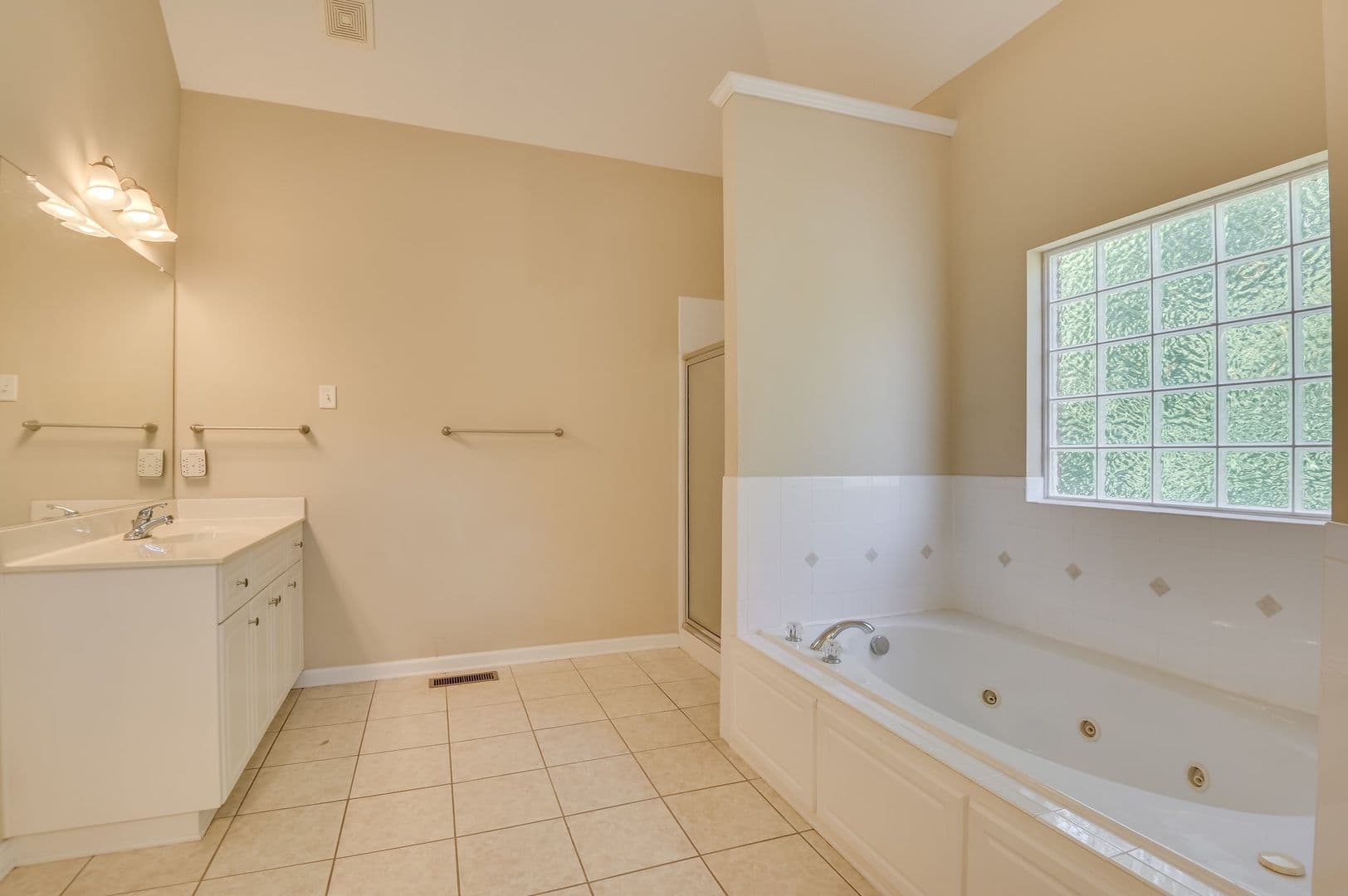 Evans House: 2072 Wythe Drive