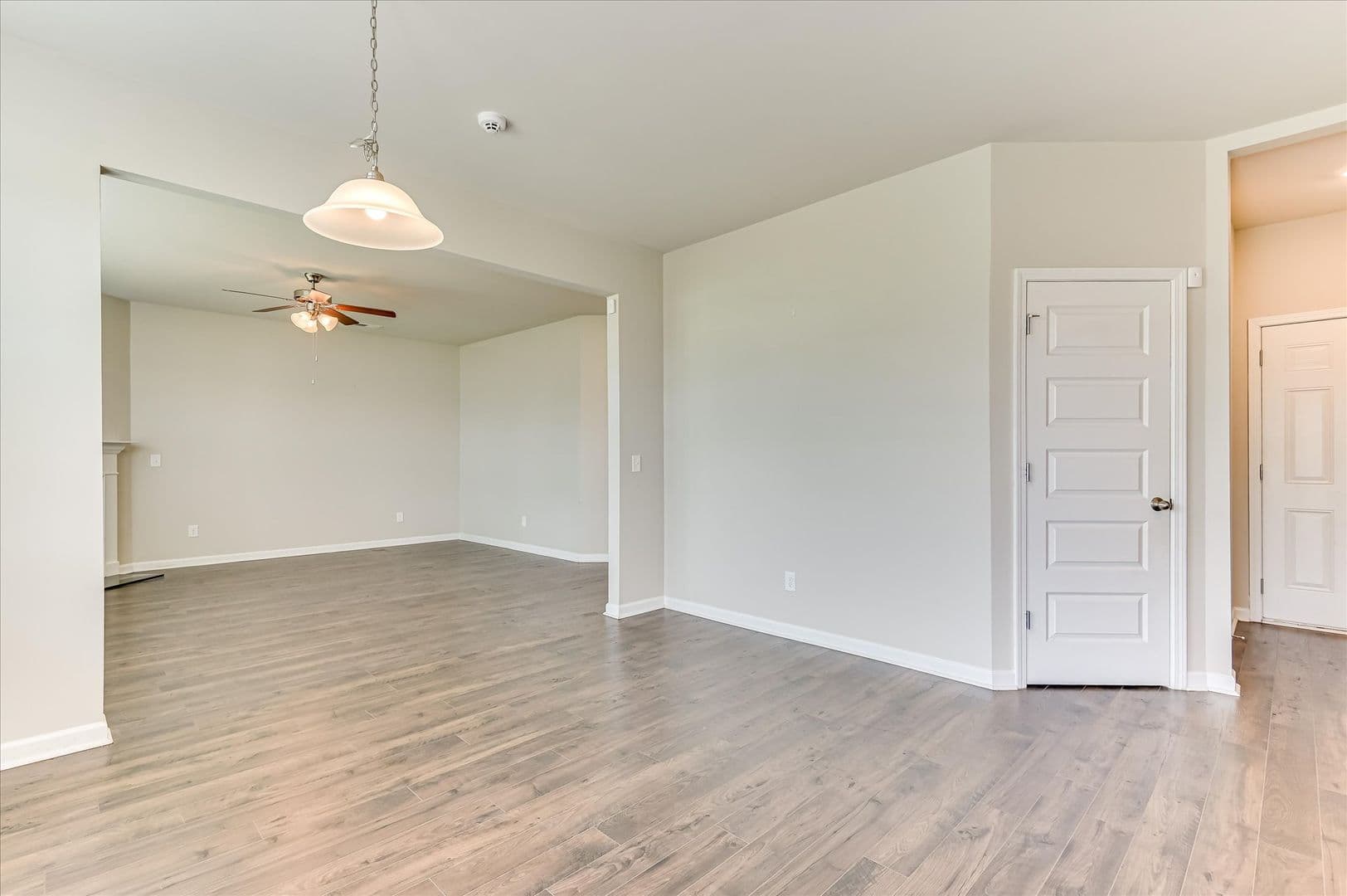 Augusta House: 462 Furlough Dr