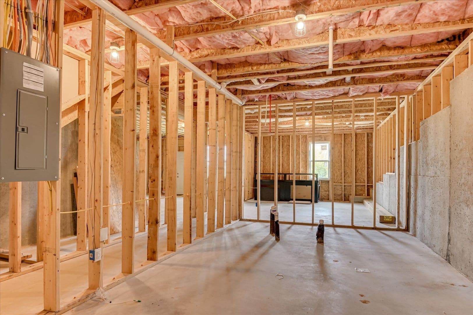Augusta House: 462 Furlough Dr