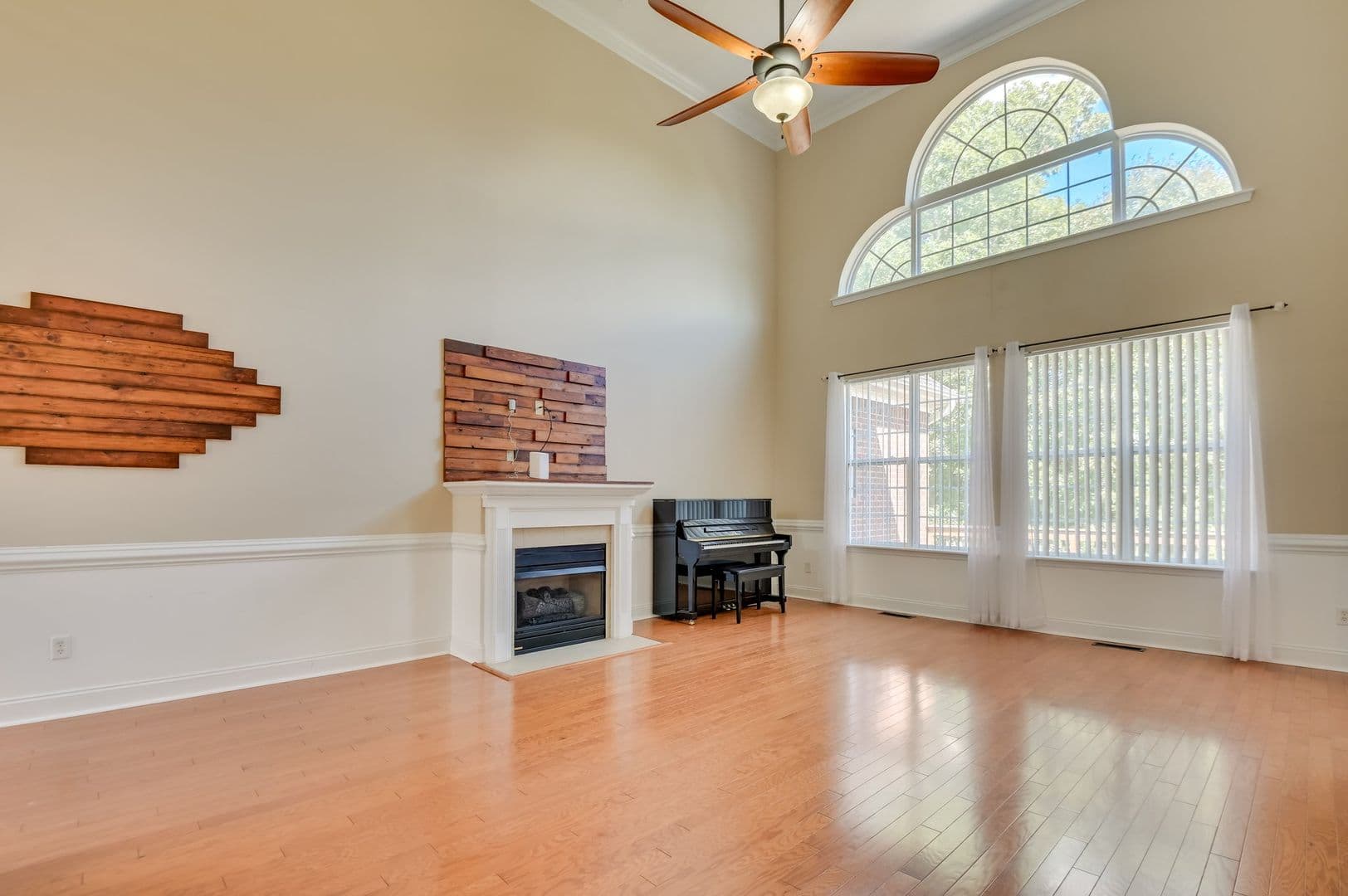 Evans House: 2072 Wythe Drive