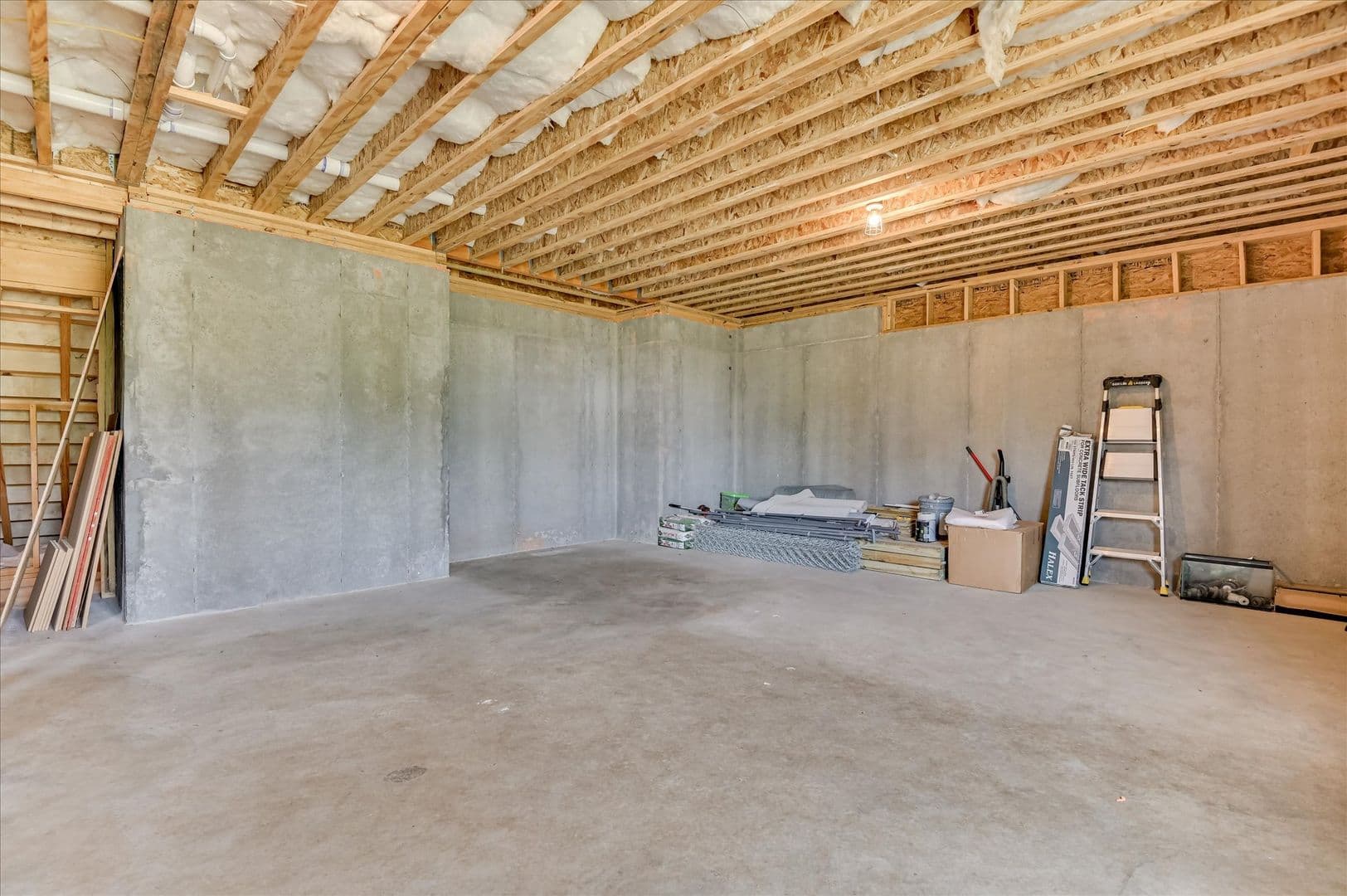 Augusta House: 462 Furlough Dr