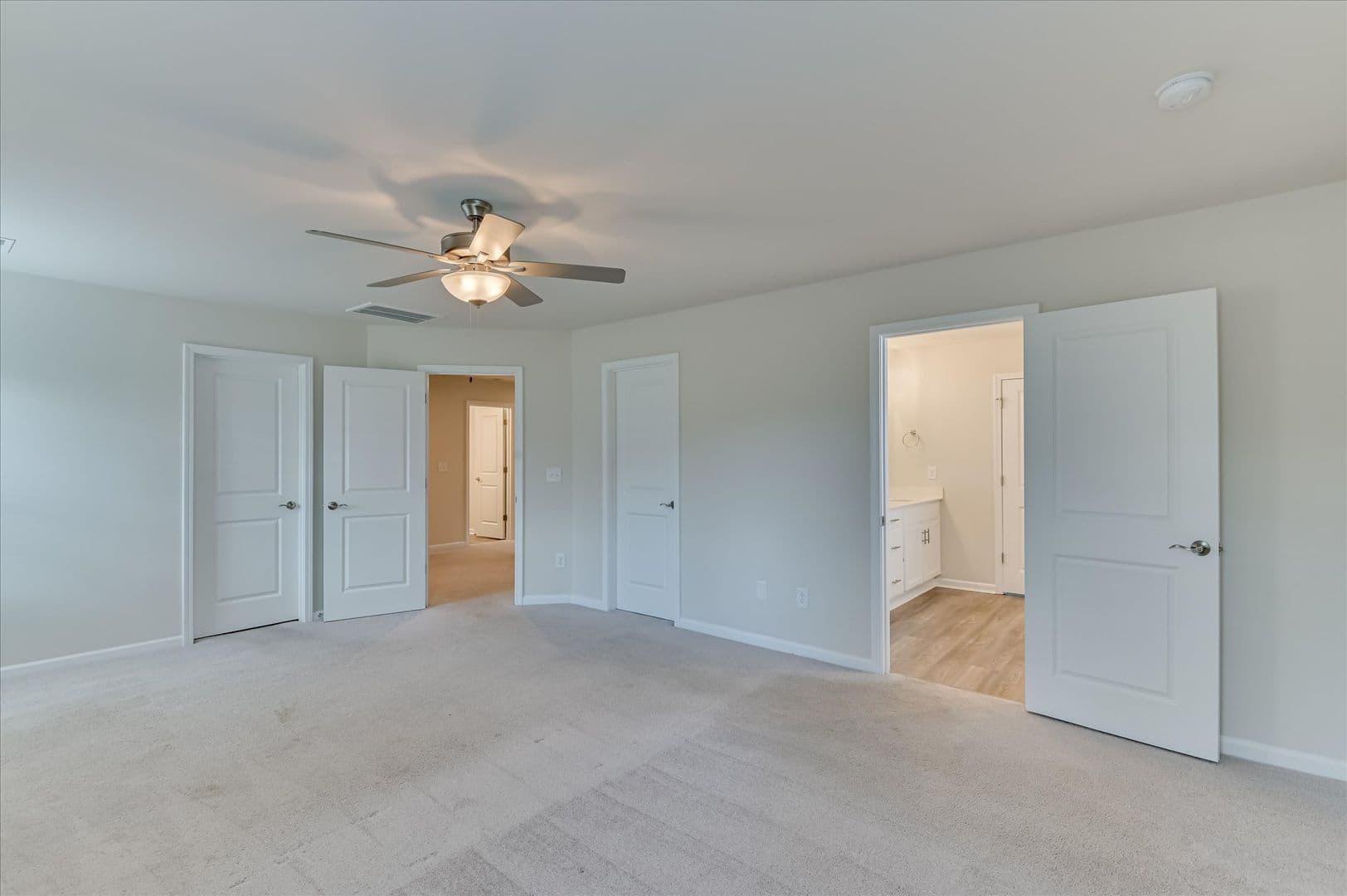 Graniteville House: 6370 Whirlaway Road