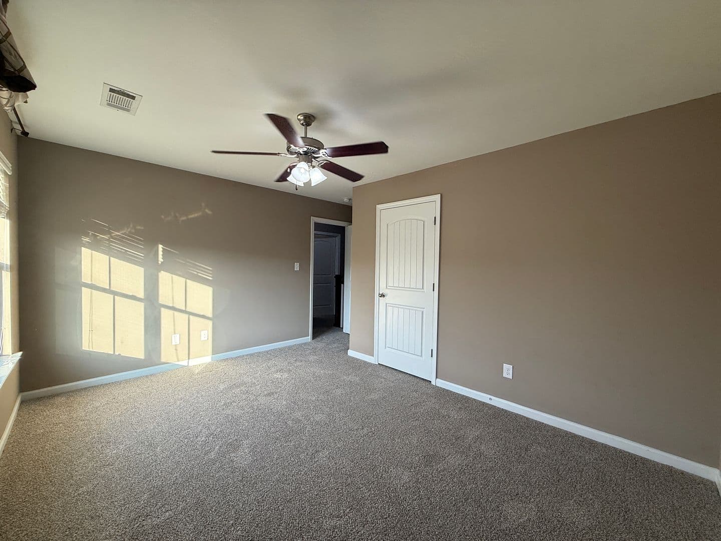 Evans House: 255 Tulip Dr