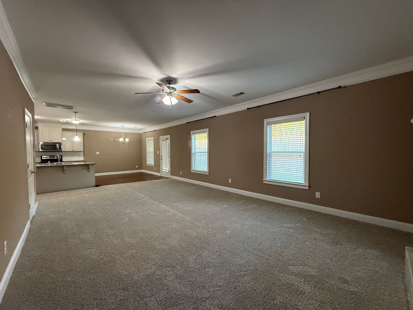 Evans House: 255 Tulip Dr