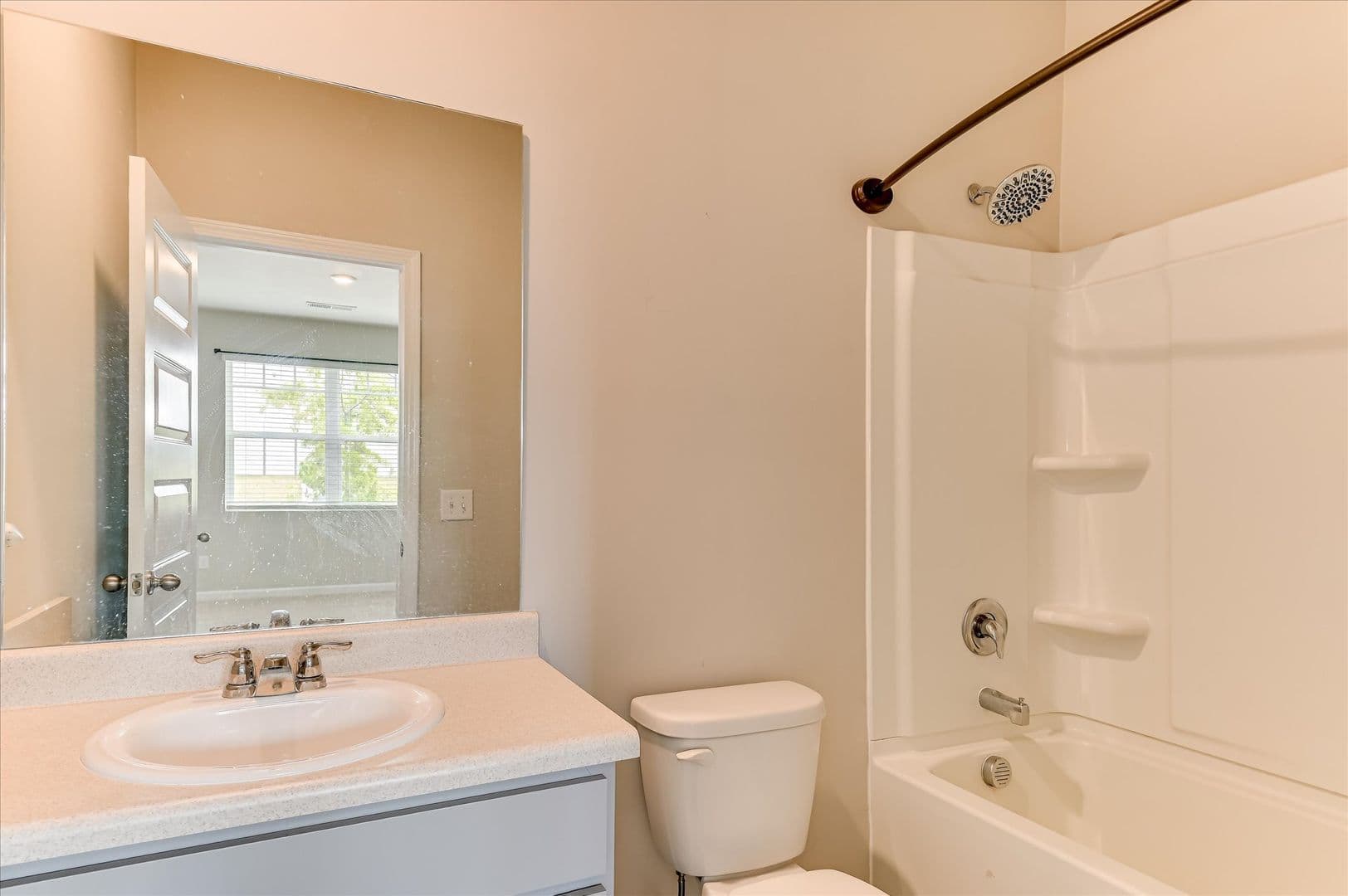 Augusta House: 462 Furlough Dr