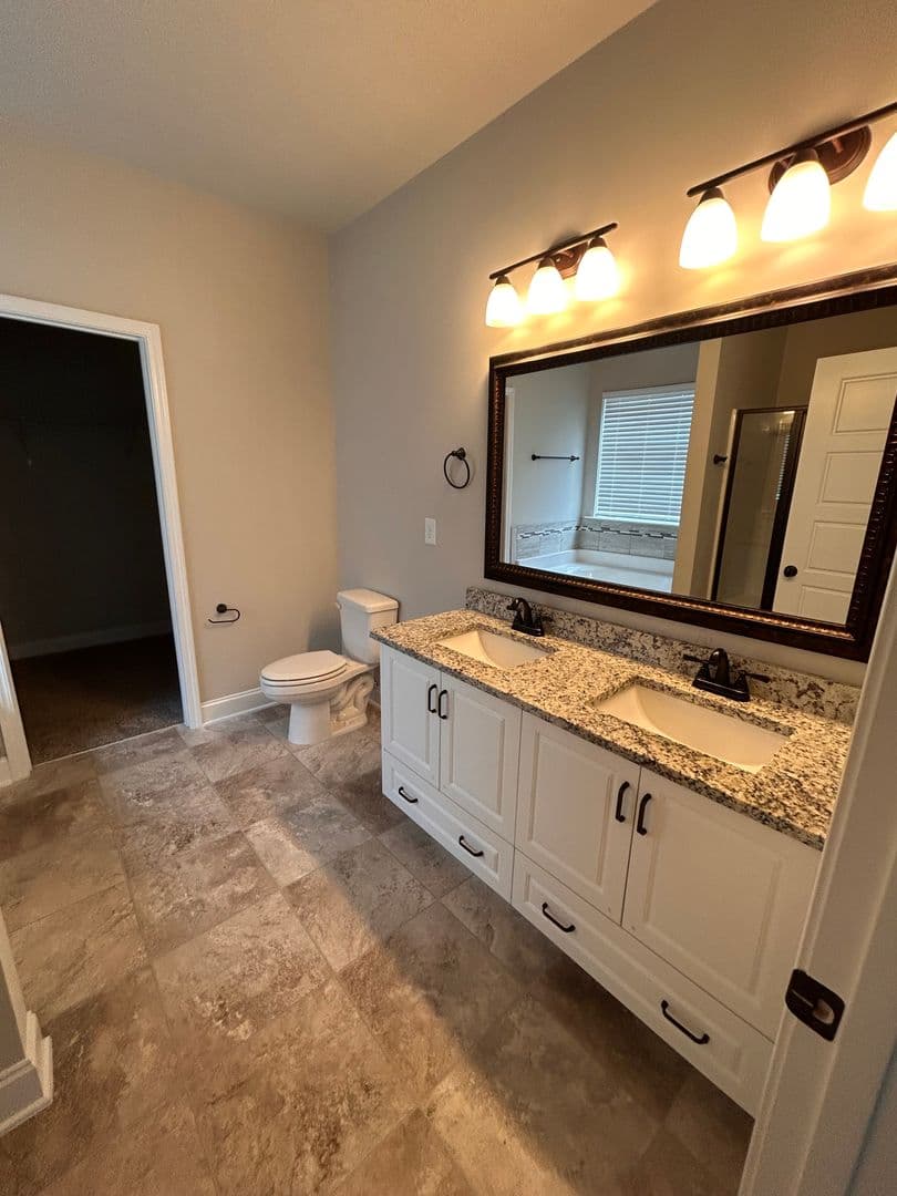 Harlem House: 204 Pebble Lane