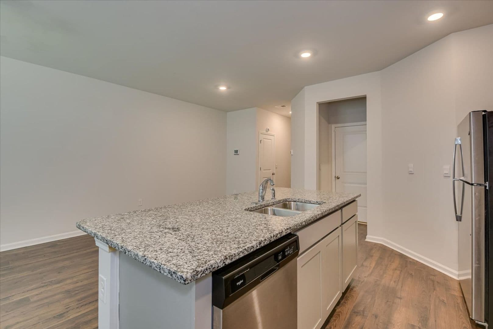 Graniteville House: 846 Quaint Parish Circle