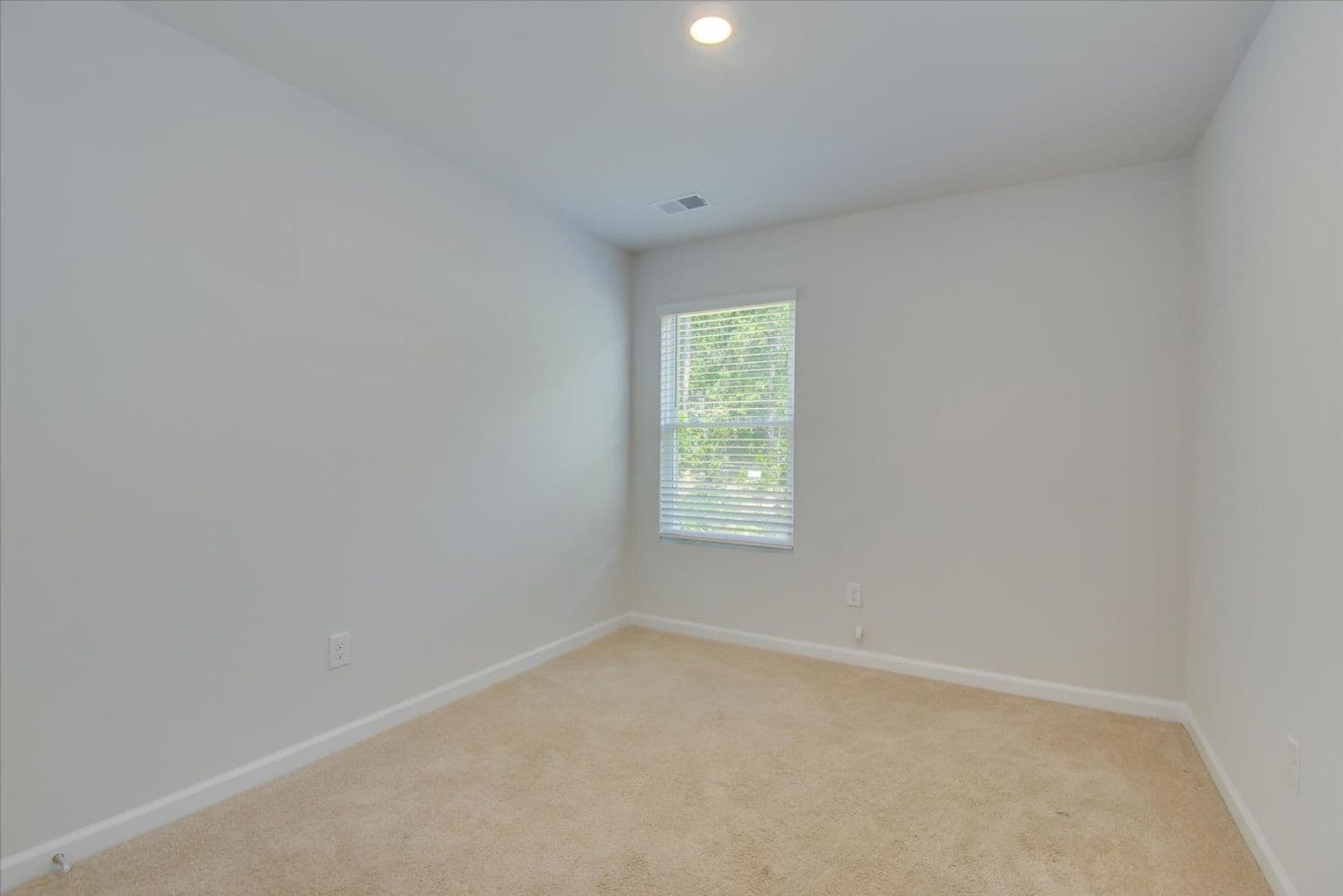 Graniteville House: 846 Quaint Parish Circle