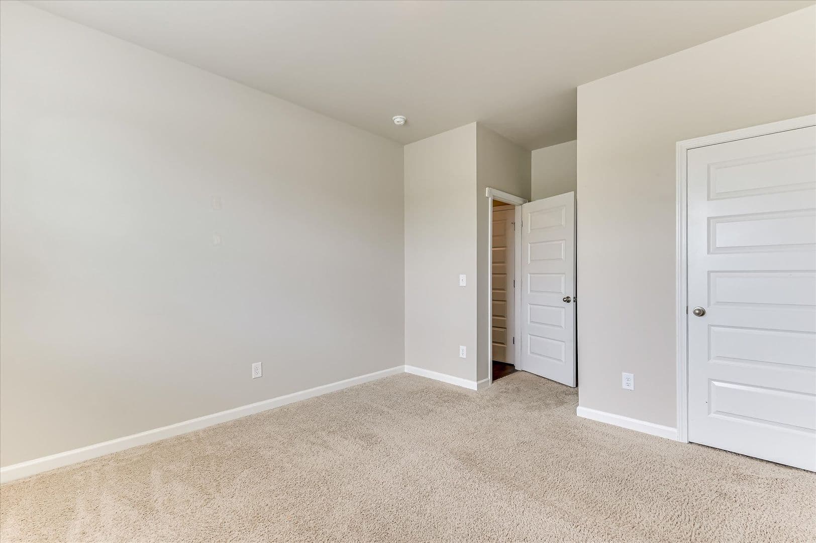 Augusta House: 462 Furlough Dr