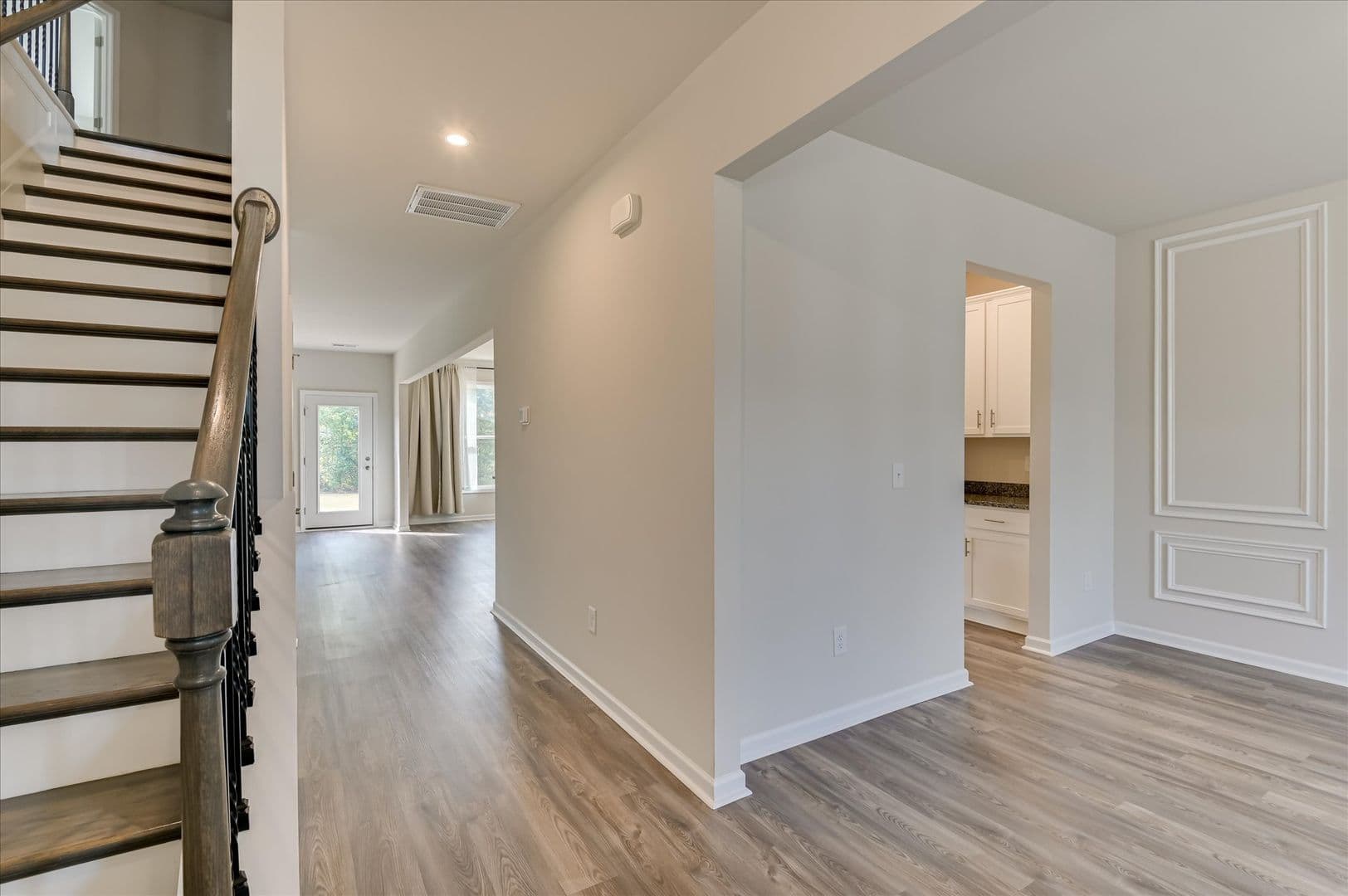 Graniteville House: 6370 Whirlaway Road