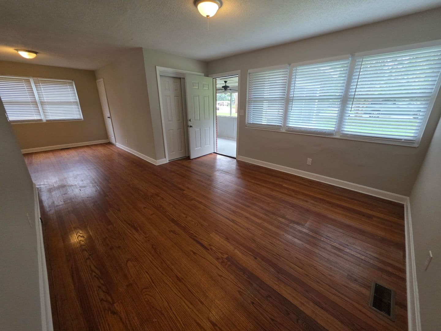 Augusta House: 2412 Bass Ave