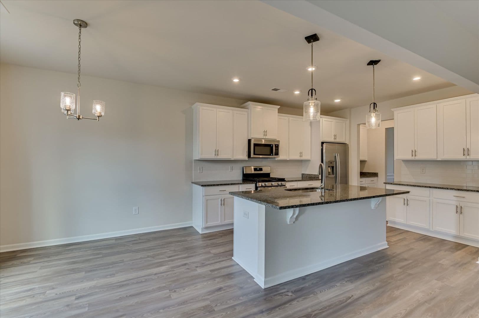 Graniteville House: 6370 Whirlaway Road