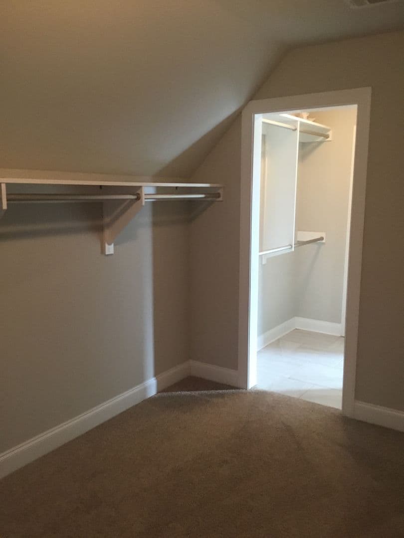 Martinez House: 393 Purbeck Lane