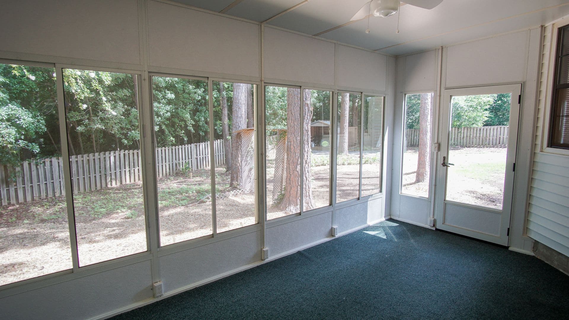 Martinez House: 344 Stagecoach Way