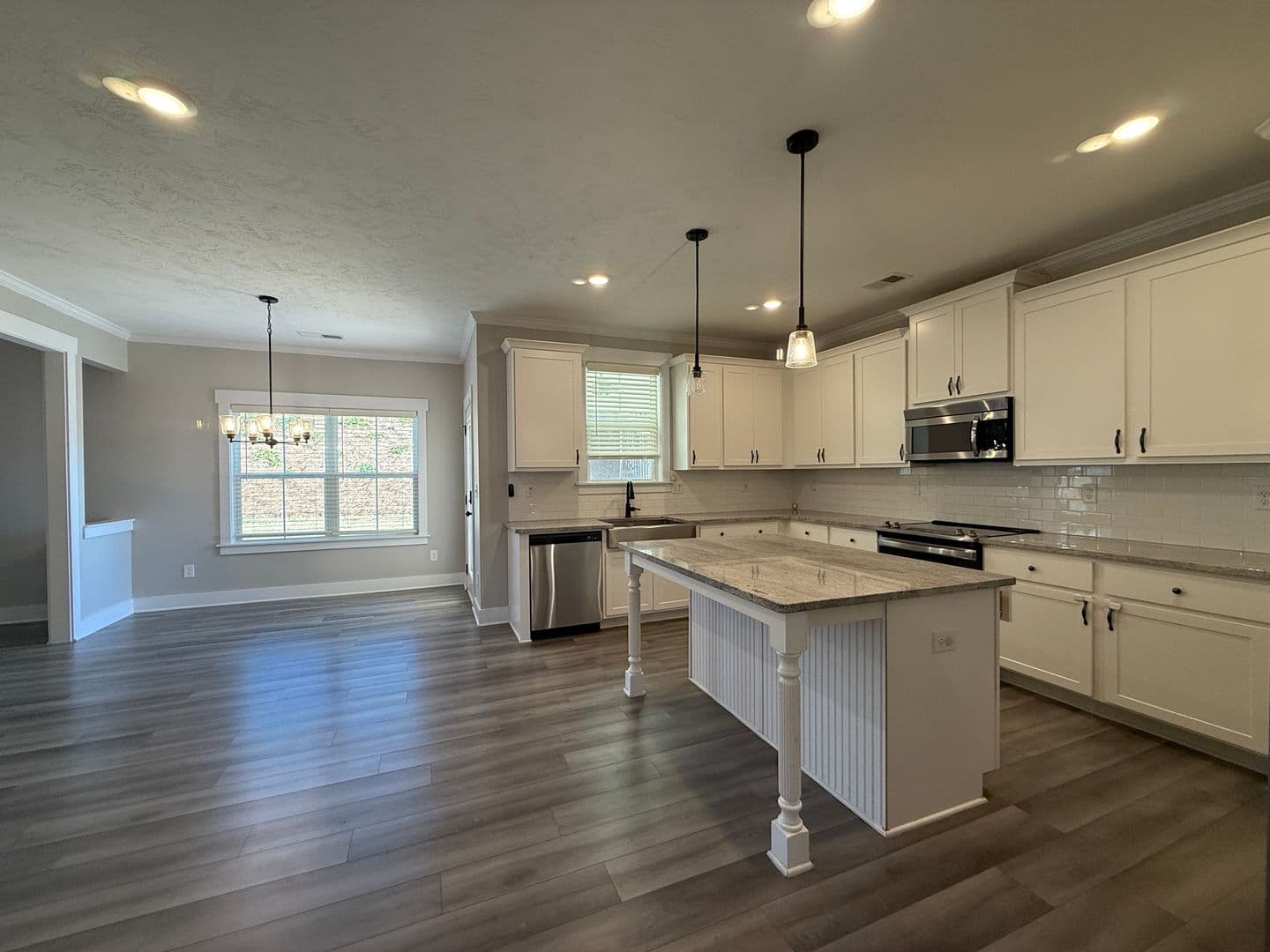 Grovetown House: 414 Barrow Lane