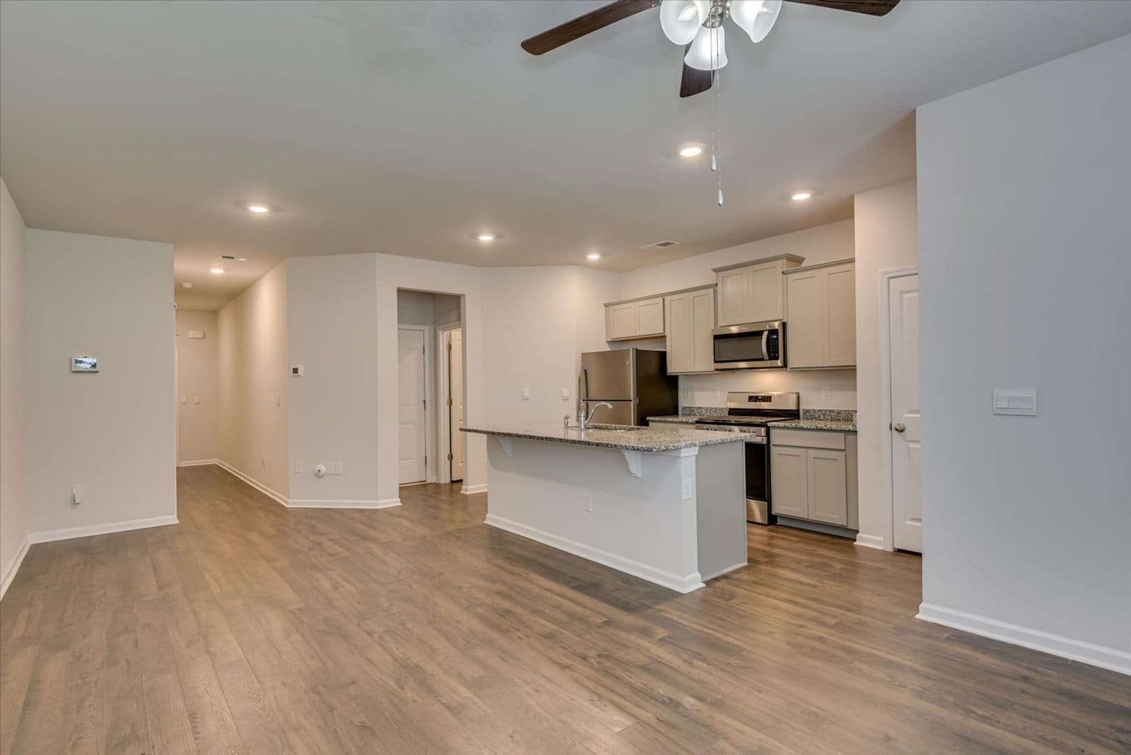 Graniteville House: 846 Quaint Parish Circle