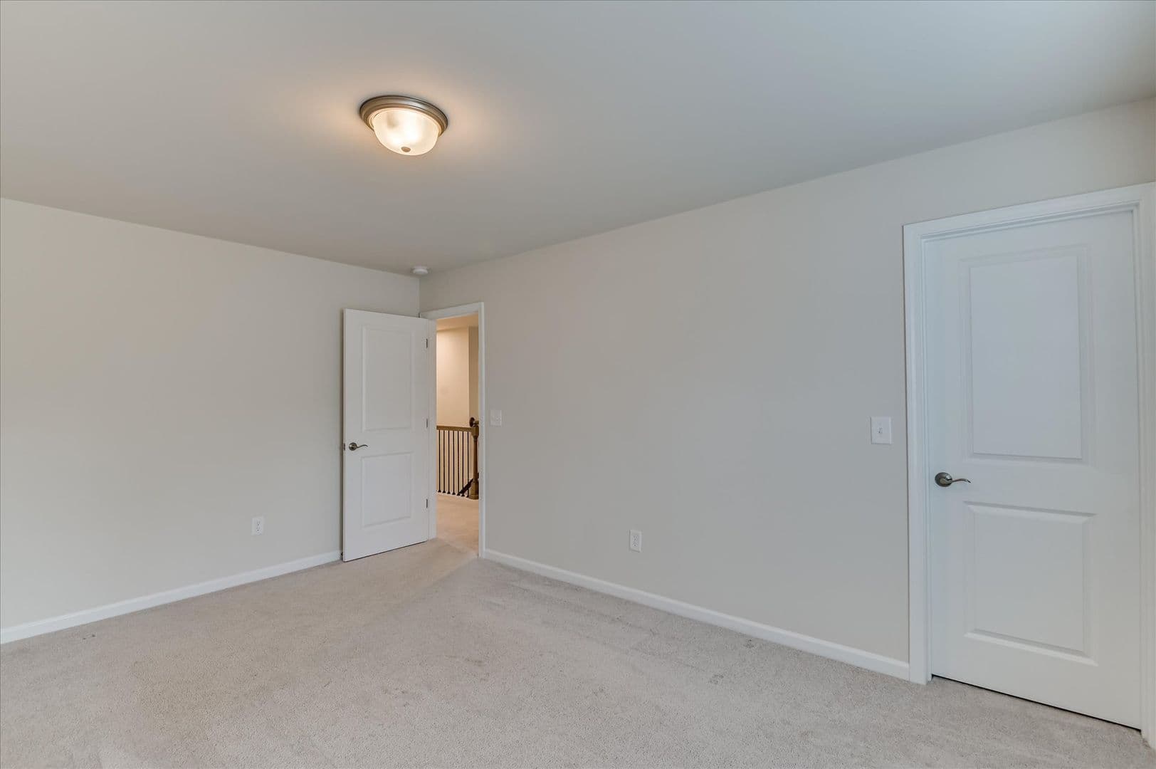 Graniteville House: 6370 Whirlaway Road