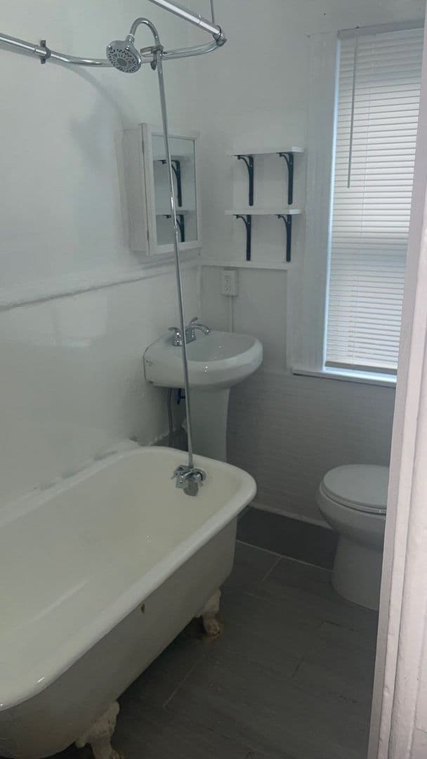 Baltimore Townhome: 2406 Druid Hill Ave