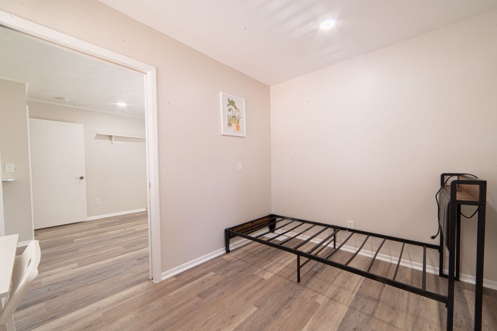 Vineland House: 239 Luciano Ave