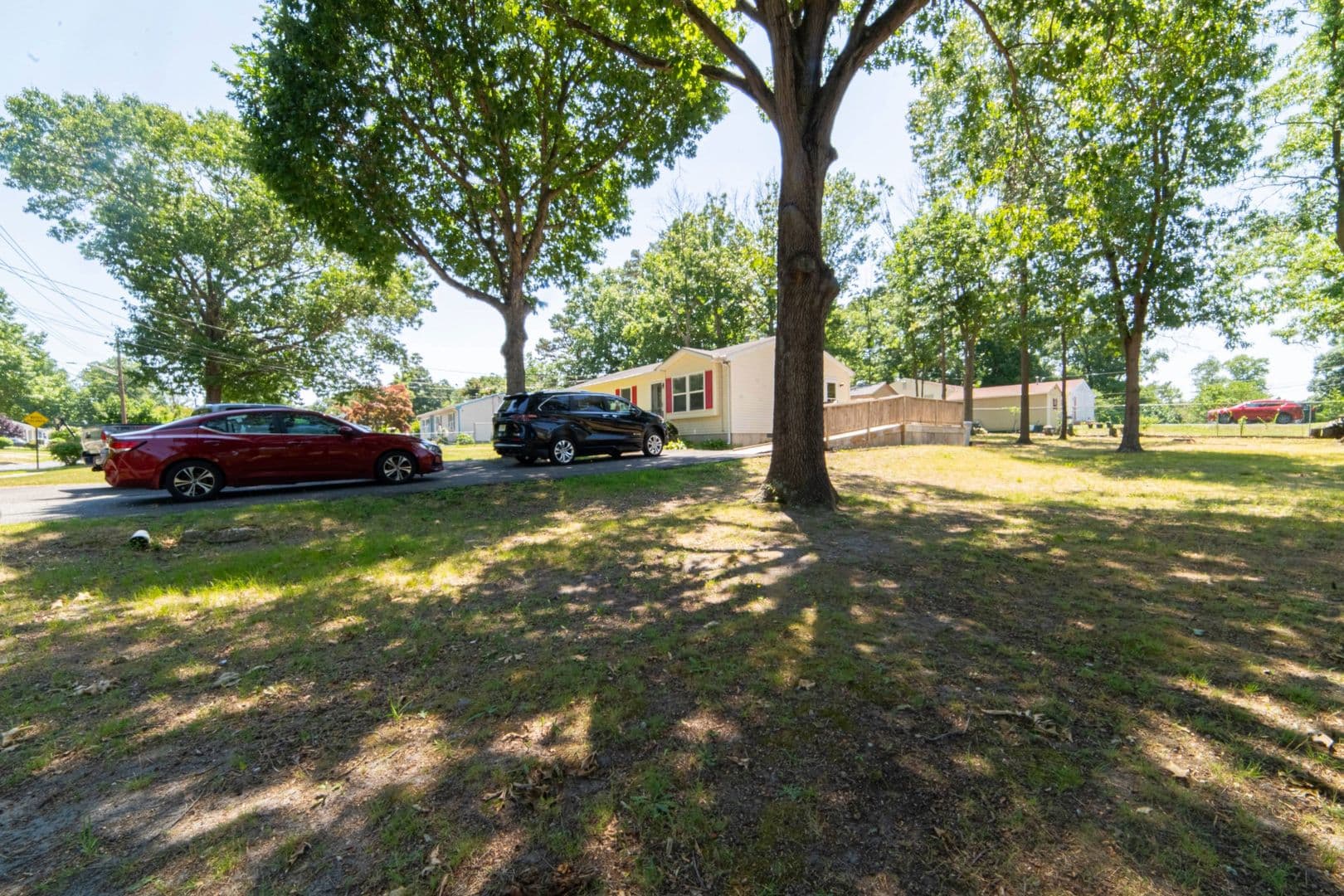 Vineland House: 239 Luciano Ave