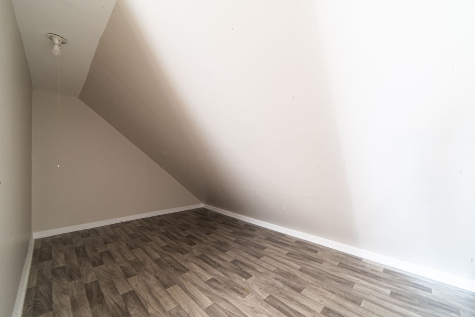 Vineland Apartment: 414-416 W Park Ave