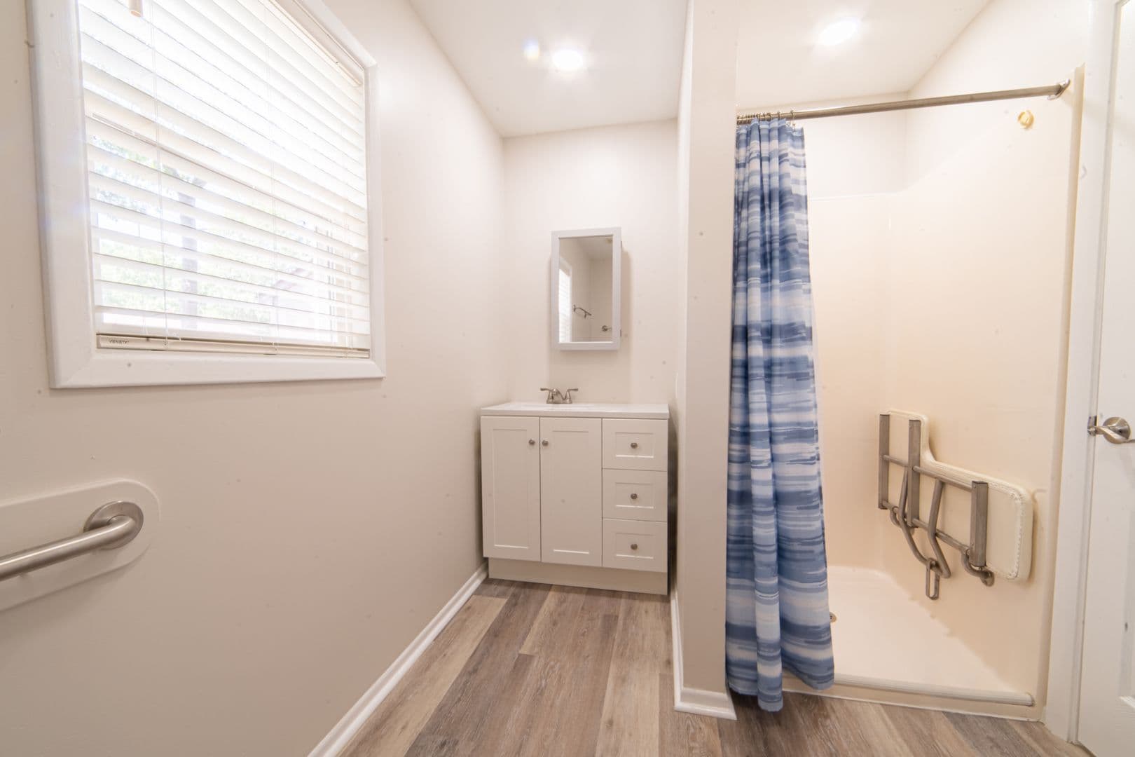 Vineland House: 239 Luciano Ave