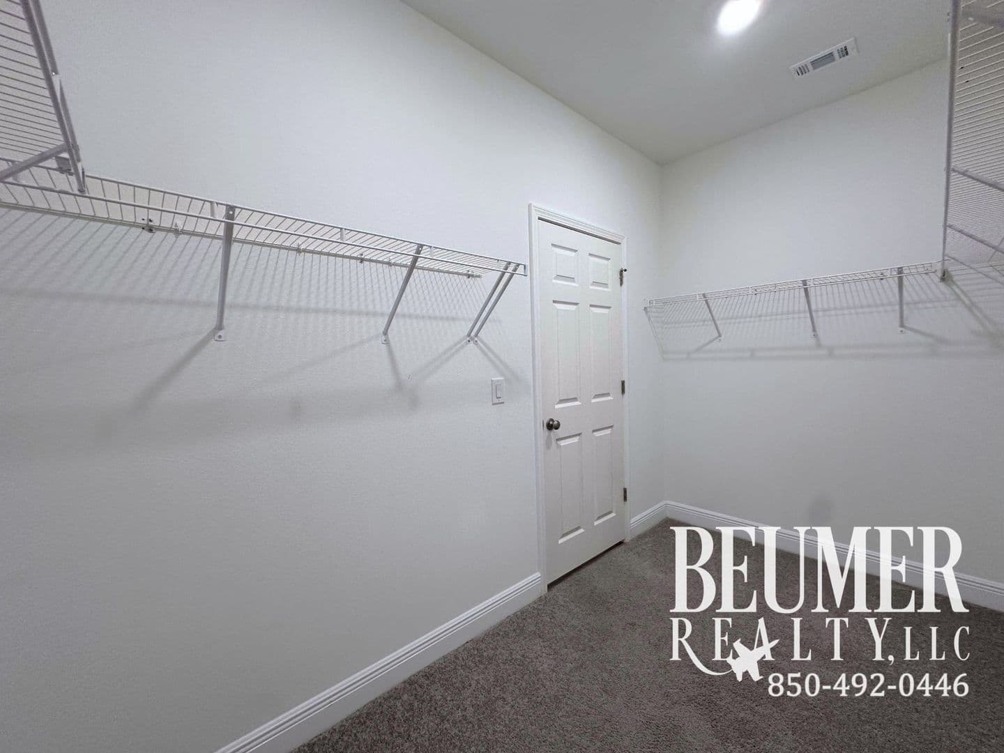 Milton House: 7640 Piper Circle