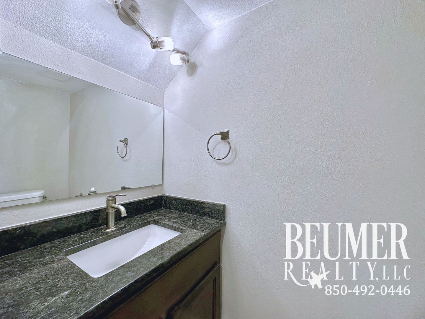 Pensacola Townhome: 7215 Spanish Trail
