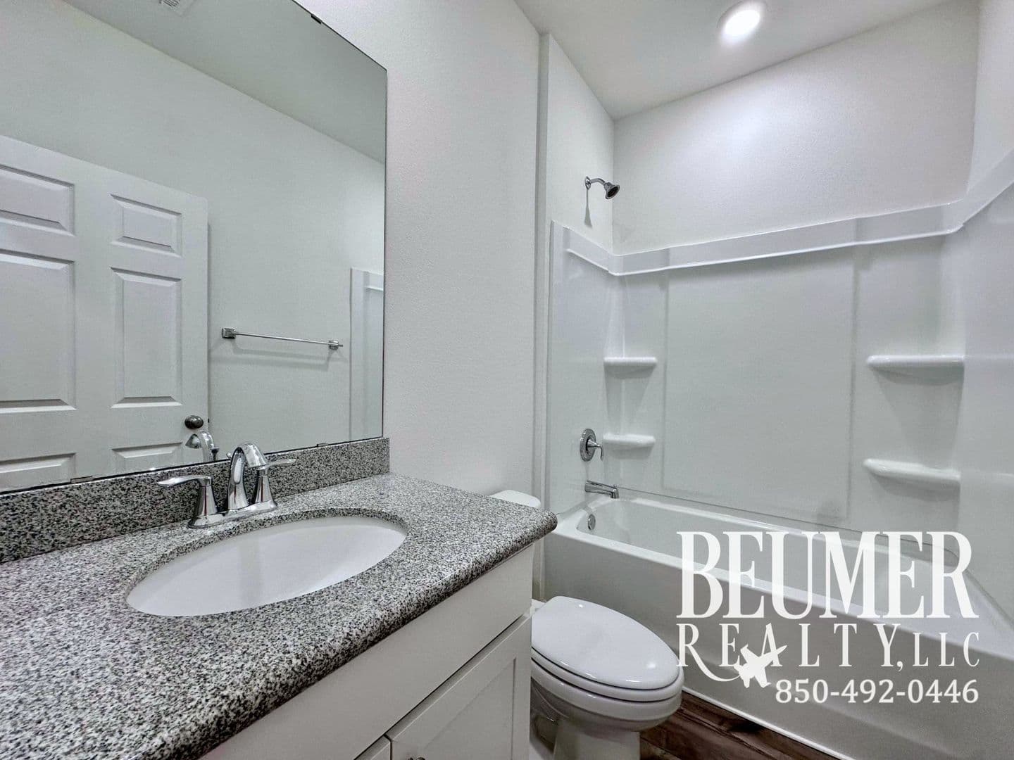 Milton House: 7640 Piper Circle