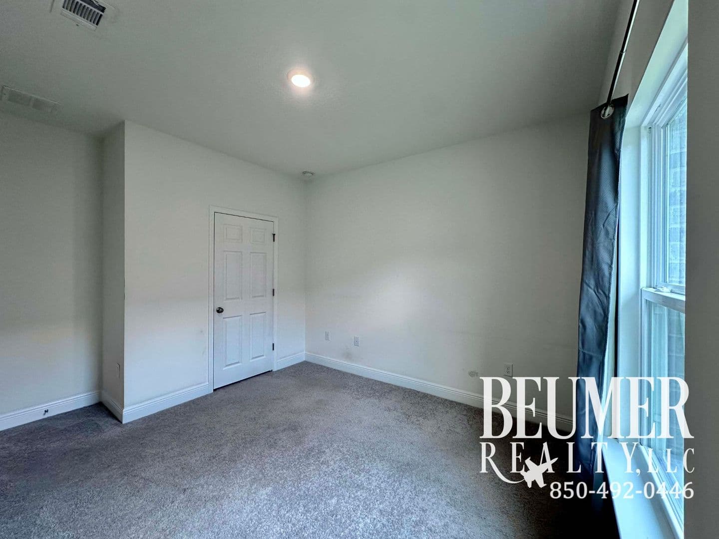 Milton House: 7640 Piper Circle