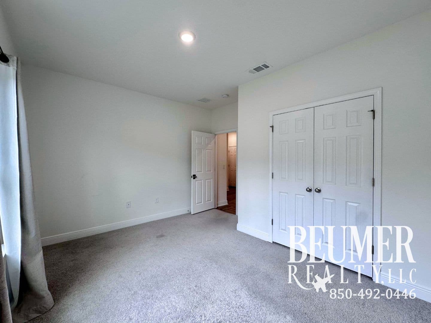 Milton House: 7640 Piper Circle
