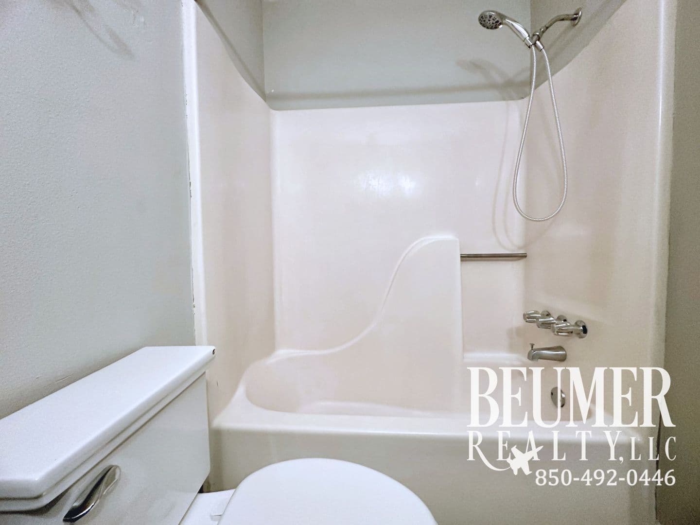 Pensacola Townhome: 7215 Spanish Trail