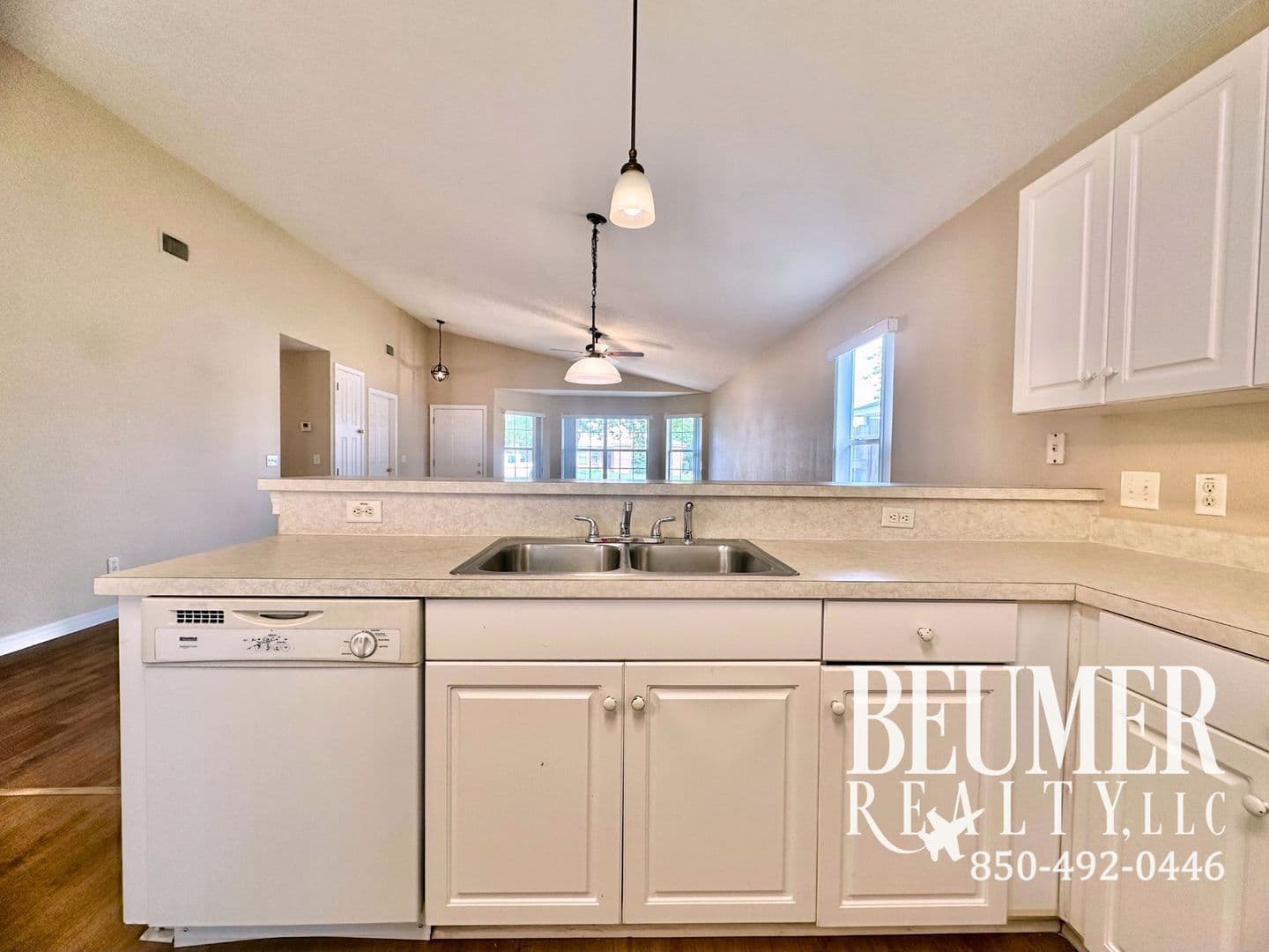 Pensacola House: 366 Mizzen Ln.